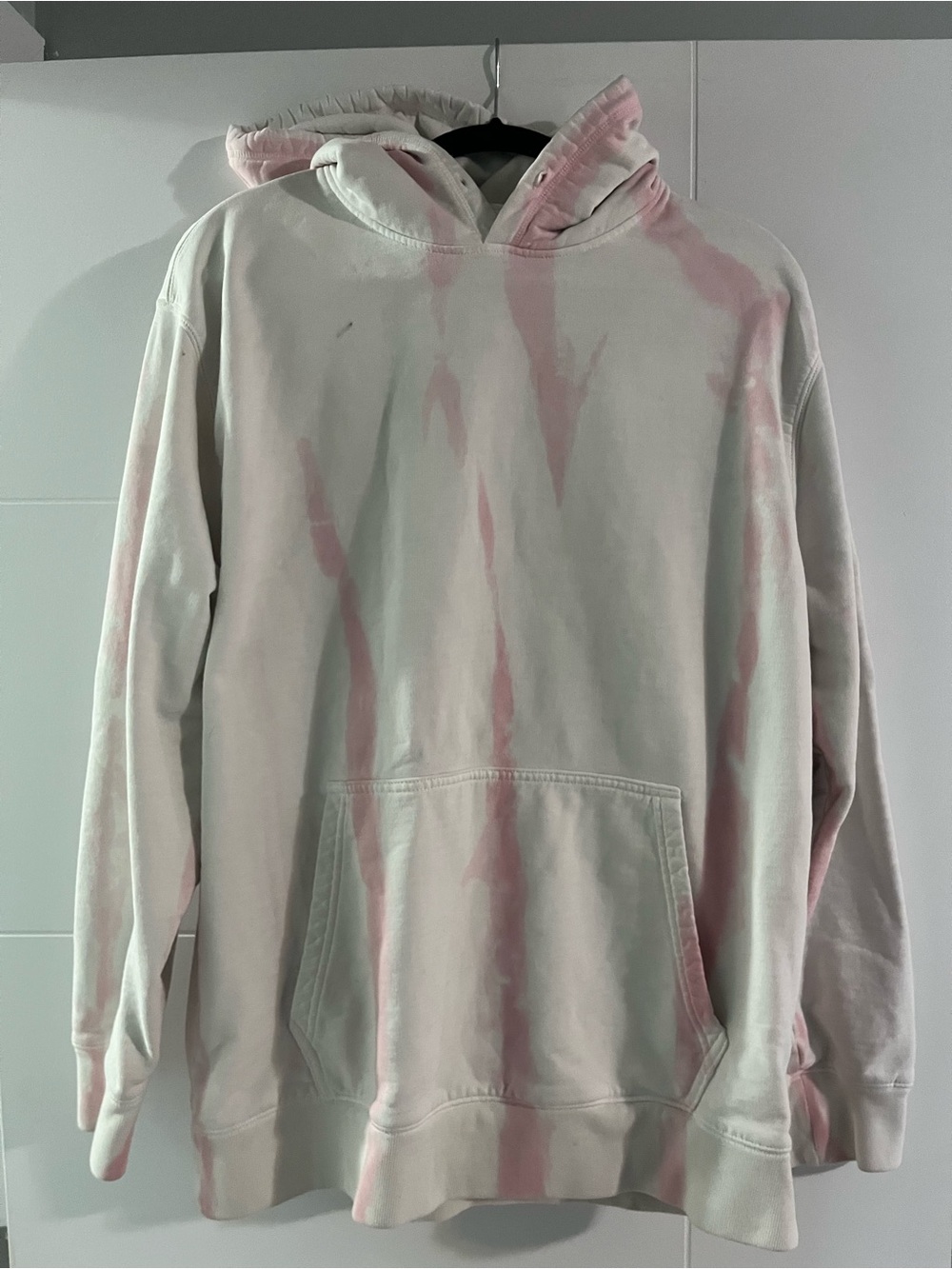 PALACE Skateboards Men’s Zebra Tie-Dye Hoodie Pink and White